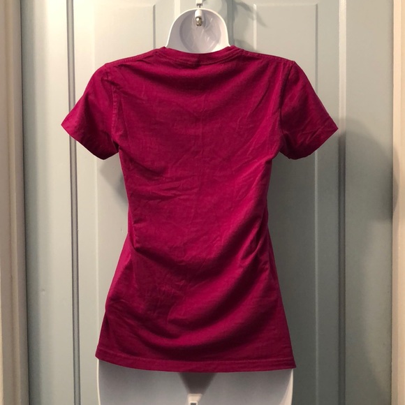 Magenta peace sign surfboard sex wax tshirt Small - Picture 2 of 4